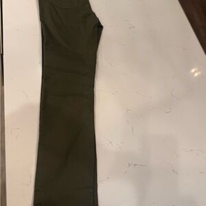 PrAna Olive Green Skinny Pants Women’s Size 4 (New Without original Tag).